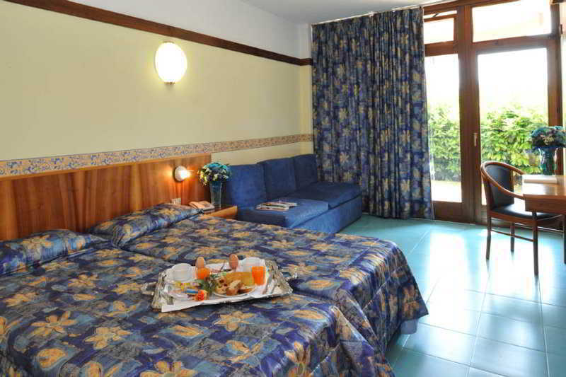 Hotel Royal Garda  Esterno foto