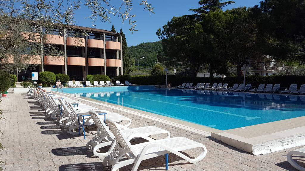 Hotel Royal Garda  Esterno foto