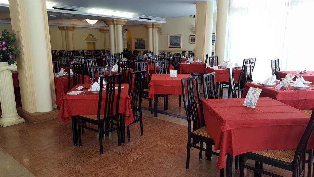 Hotel Royal Garda  Esterno foto