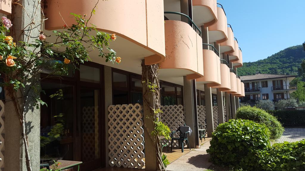Hotel Royal Garda  Esterno foto